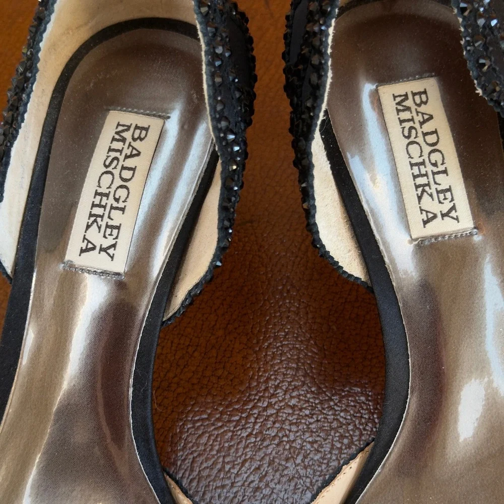 Bagley Mischka Ginny Black Embellished Pointed Toe Dress Pumps Evening Shoes 8‎